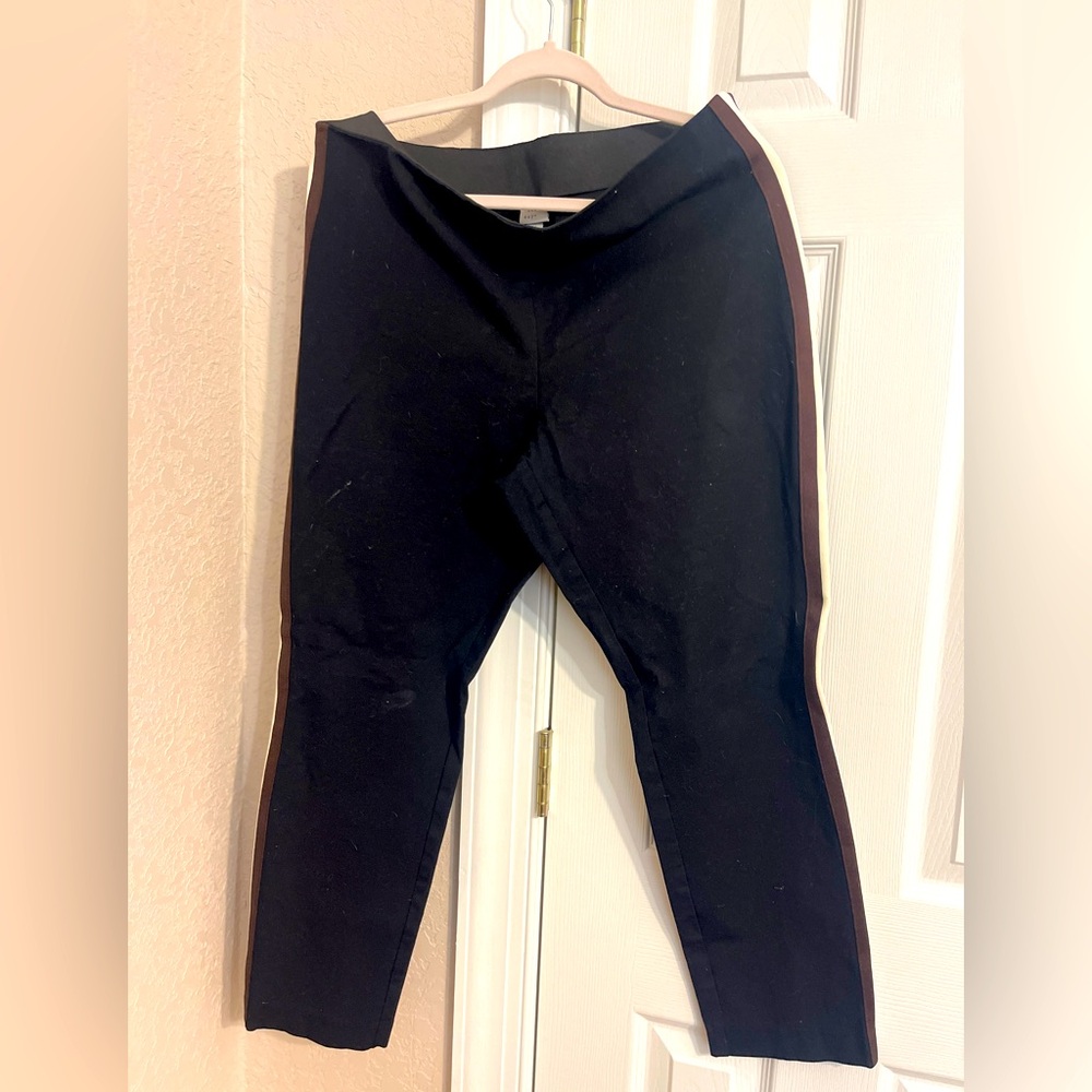 Black large capri pants